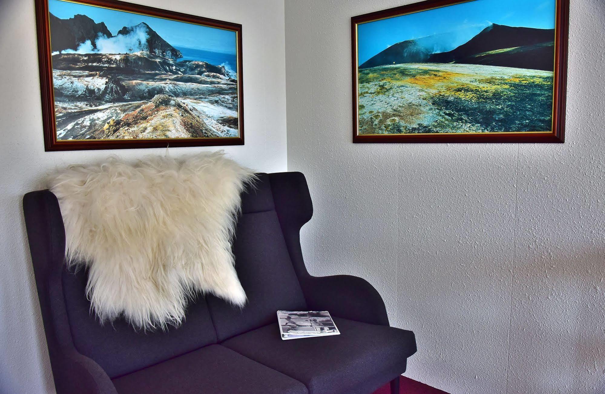 Guesthouse Hamar Vestmannaeyjar Exterior photo